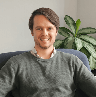 Dr Erlend Slettevold